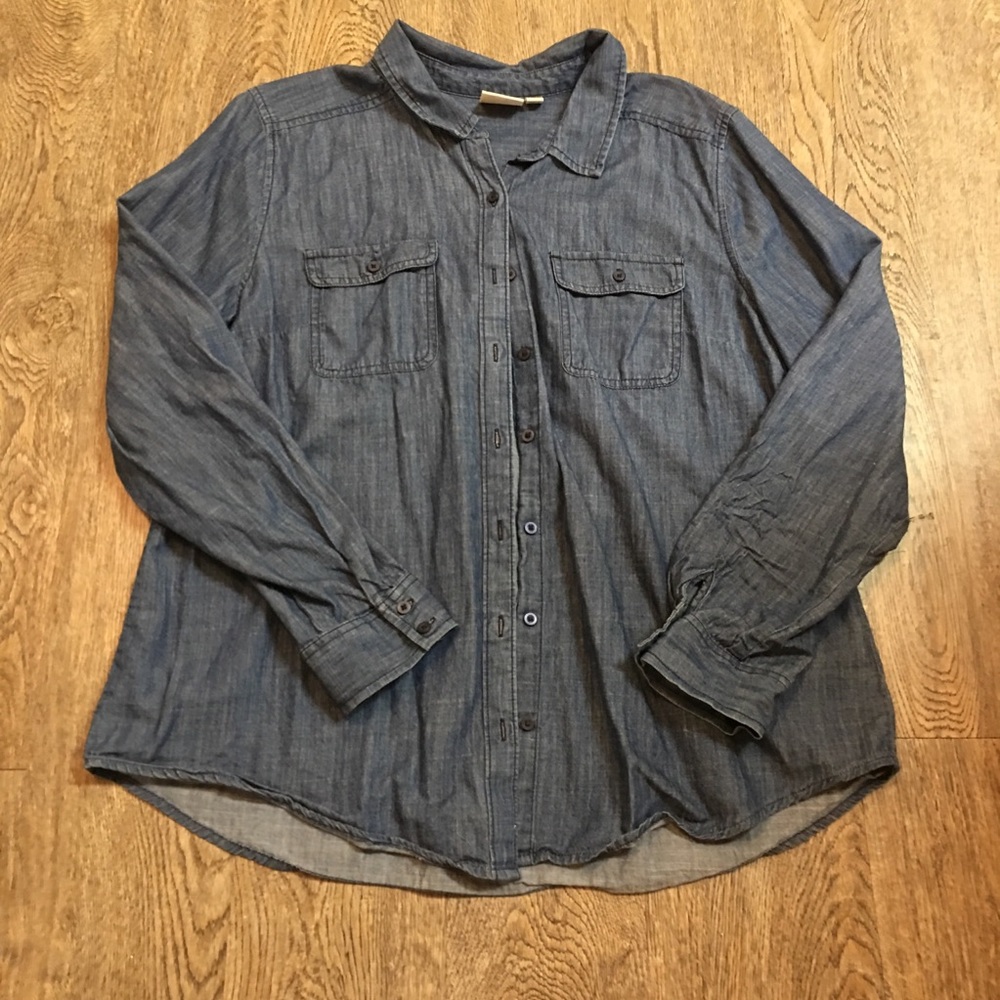 Chambray Button Down